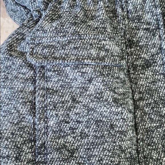 Practically new jacket - Picture 3 of 3